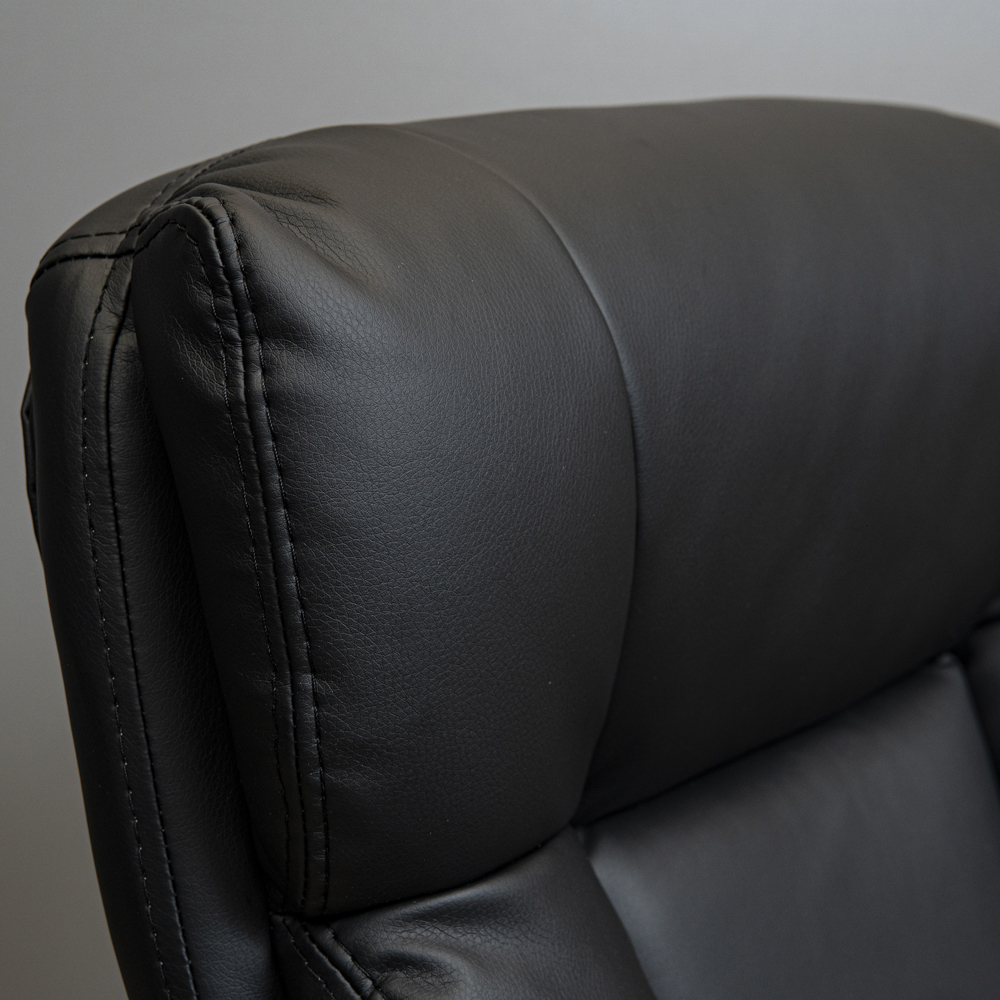 Крісло Манхеттен Ю Пластик Річ М-1 Флай 2230 (Прогумовані Колеса) (12)