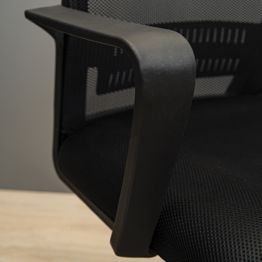 Крісло Фрайдей Пластик М-1 Сітка Чорна (10)